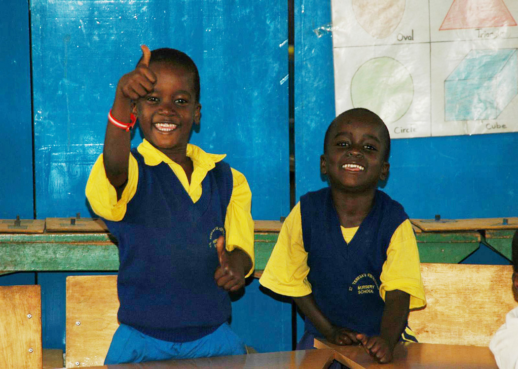 2010-11-15-boarding-school-nyamonge-bezoek-15